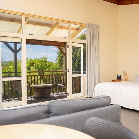 Margrain Vineyard Villas Martinborough Exteriör bild