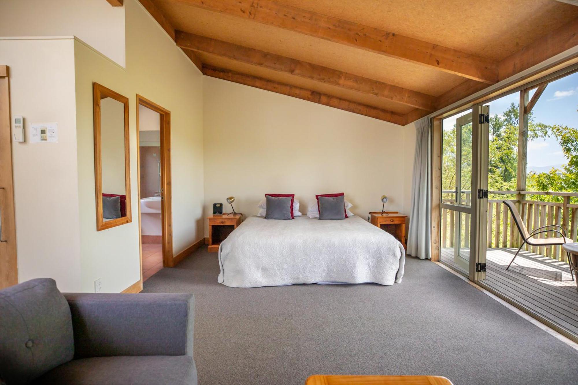 Margrain Vineyard Villas Martinborough Exteriör bild