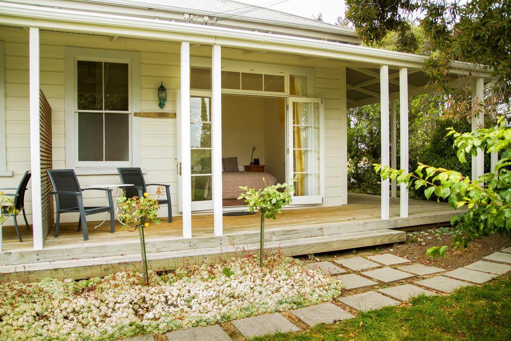 Margrain Vineyard Villas Martinborough Exteriör bild