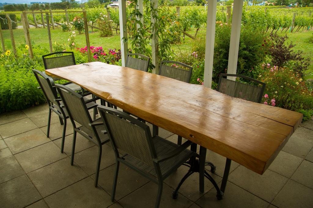 Margrain Vineyard Villas Martinborough Exteriör bild